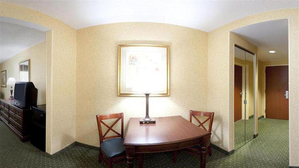 Holiday Inn Express & Suites Williamsburg By Ihg Extérieur photo