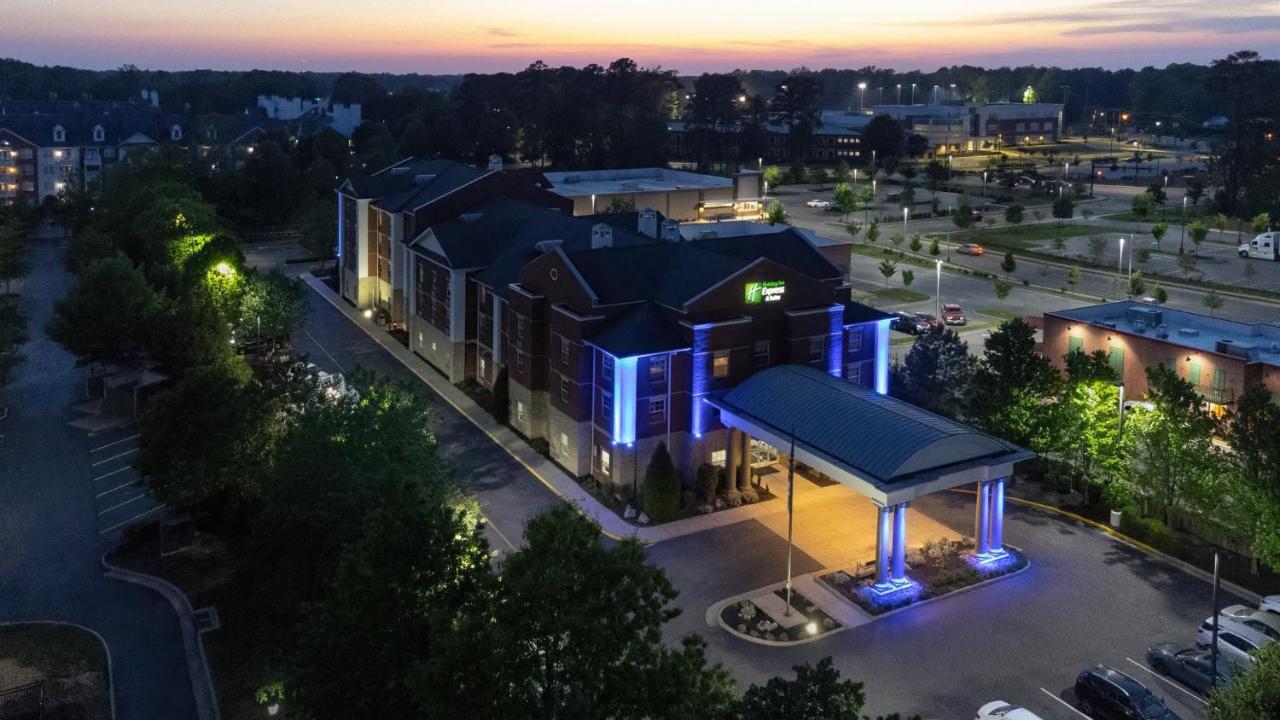 Holiday Inn Express & Suites Williamsburg By Ihg Extérieur photo