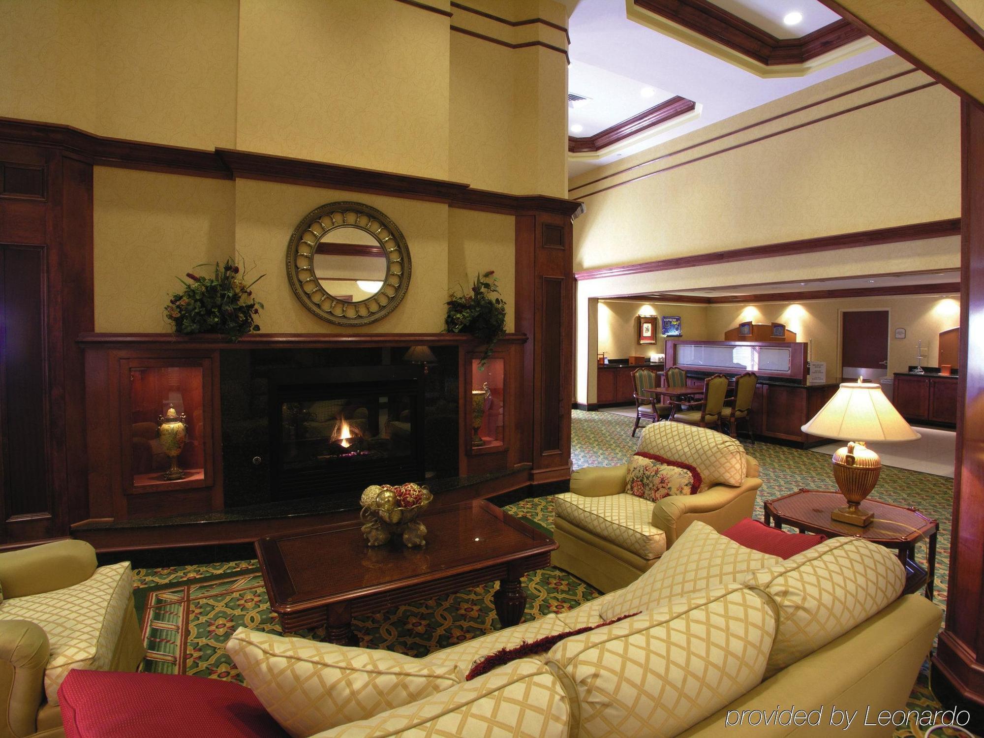 Holiday Inn Express & Suites Williamsburg By Ihg Extérieur photo