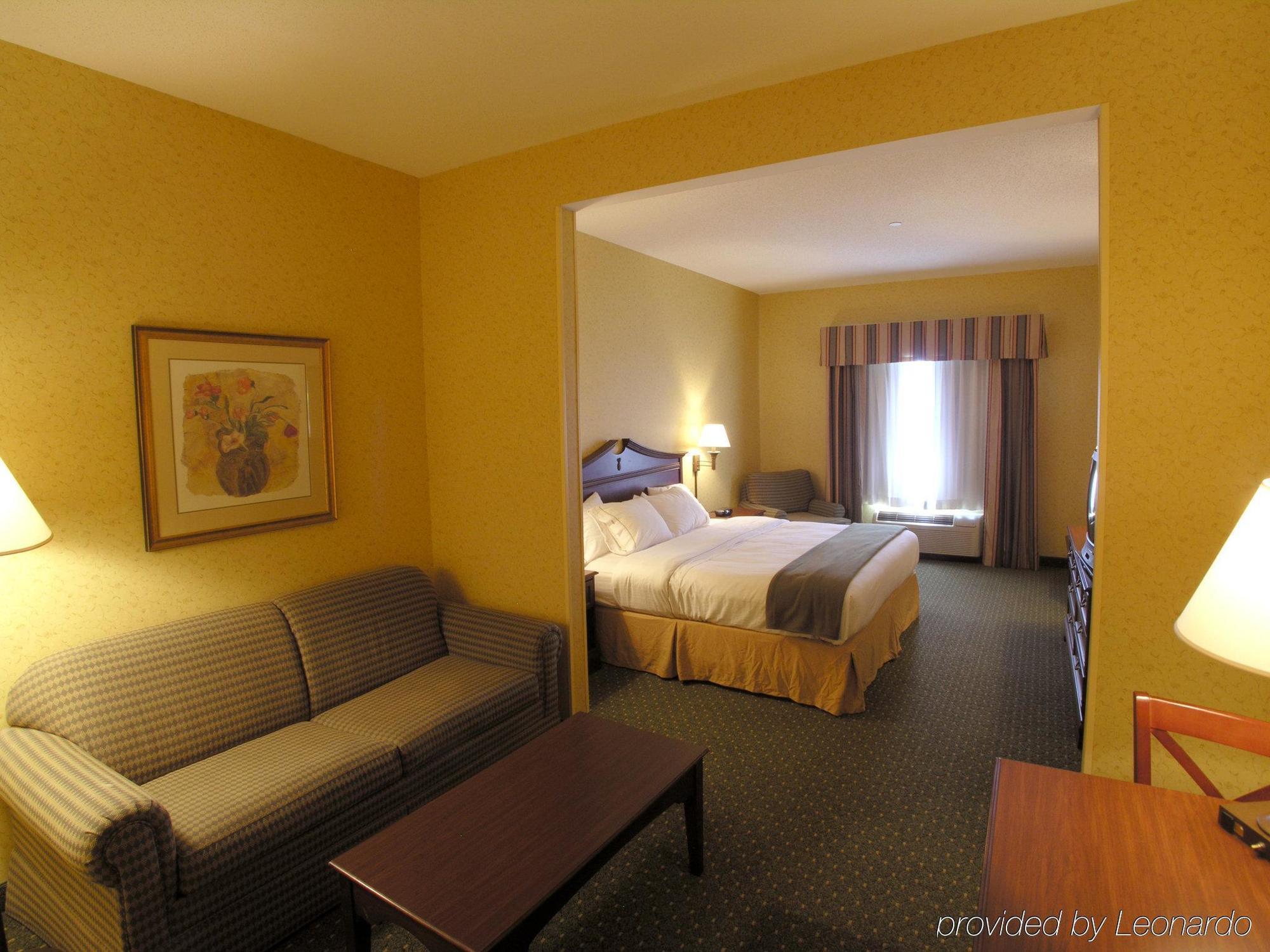Holiday Inn Express & Suites Williamsburg By Ihg Extérieur photo