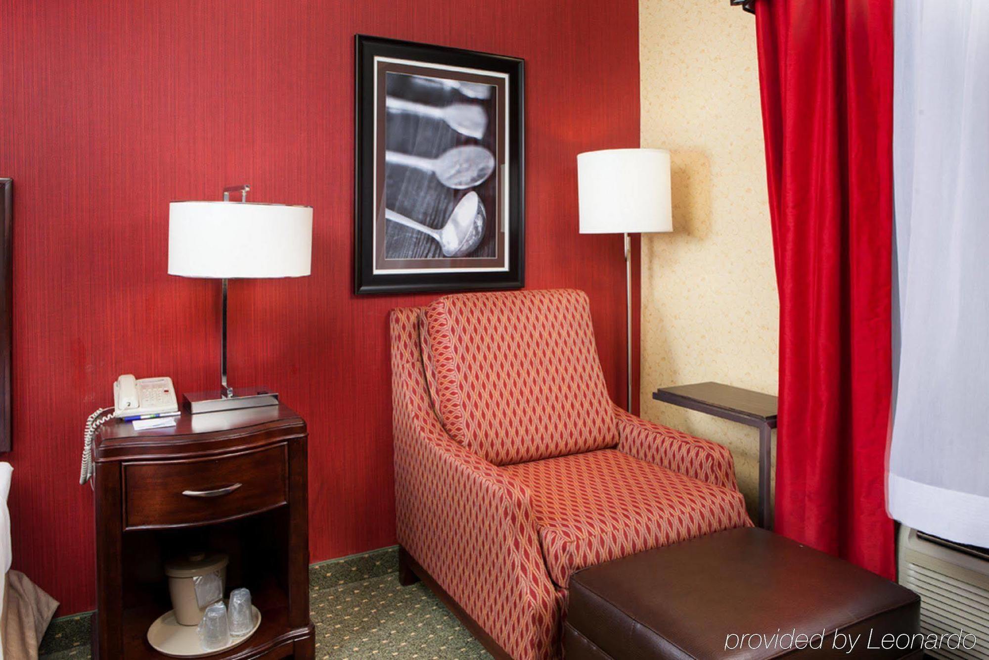 Holiday Inn Express & Suites Williamsburg By Ihg Extérieur photo