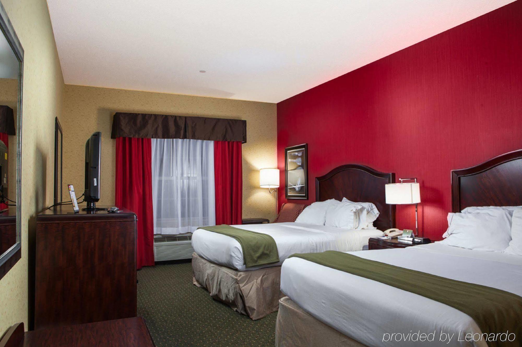 Holiday Inn Express & Suites Williamsburg By Ihg Extérieur photo