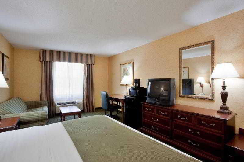 Holiday Inn Express & Suites Williamsburg By Ihg Extérieur photo