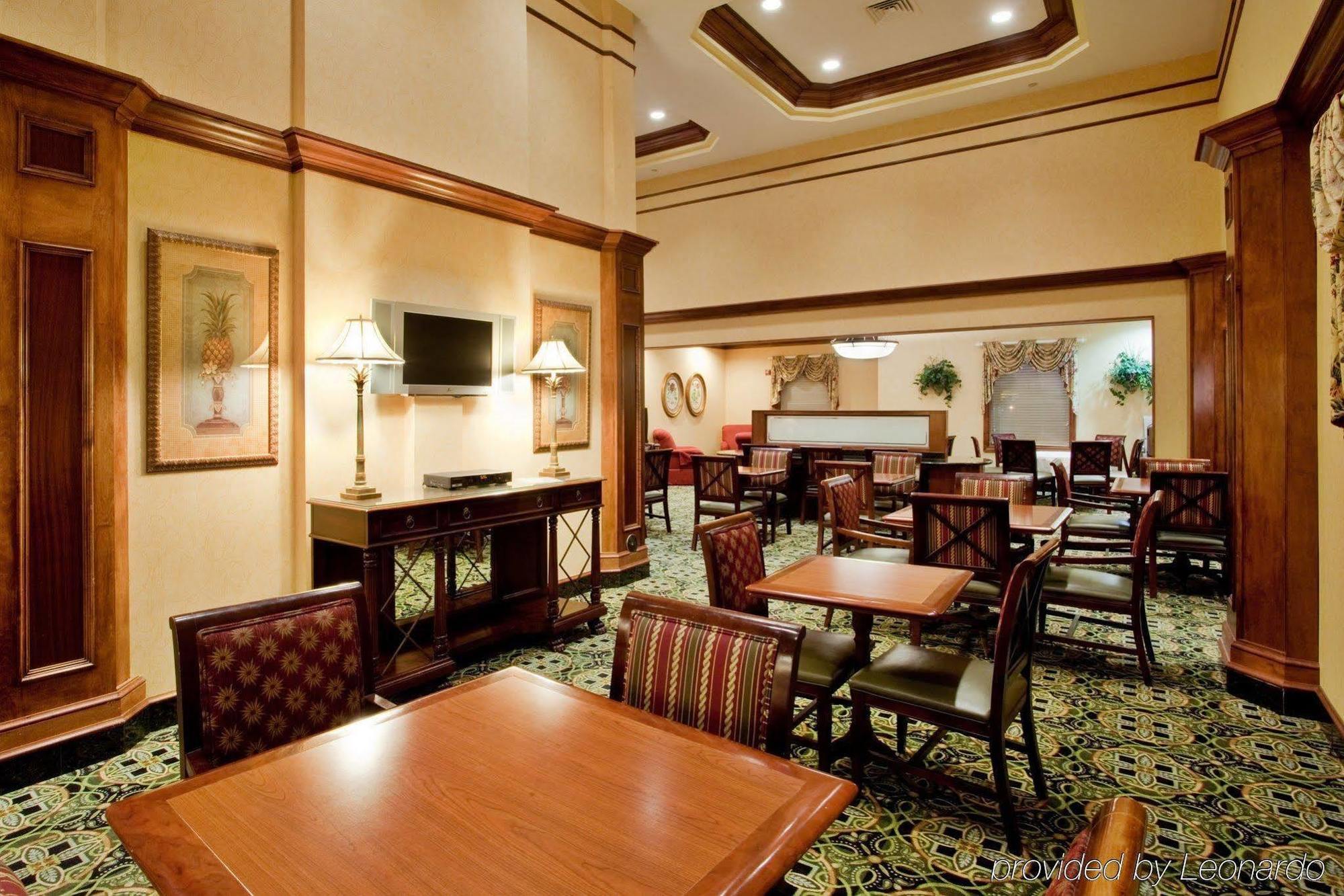 Holiday Inn Express & Suites Williamsburg By Ihg Extérieur photo