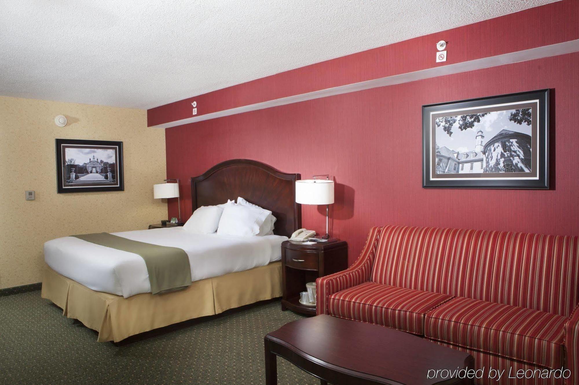 Holiday Inn Express & Suites Williamsburg By Ihg Extérieur photo